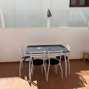 apartamento-casa-tipica-canaria.puertodelcarmen-hotels.org/